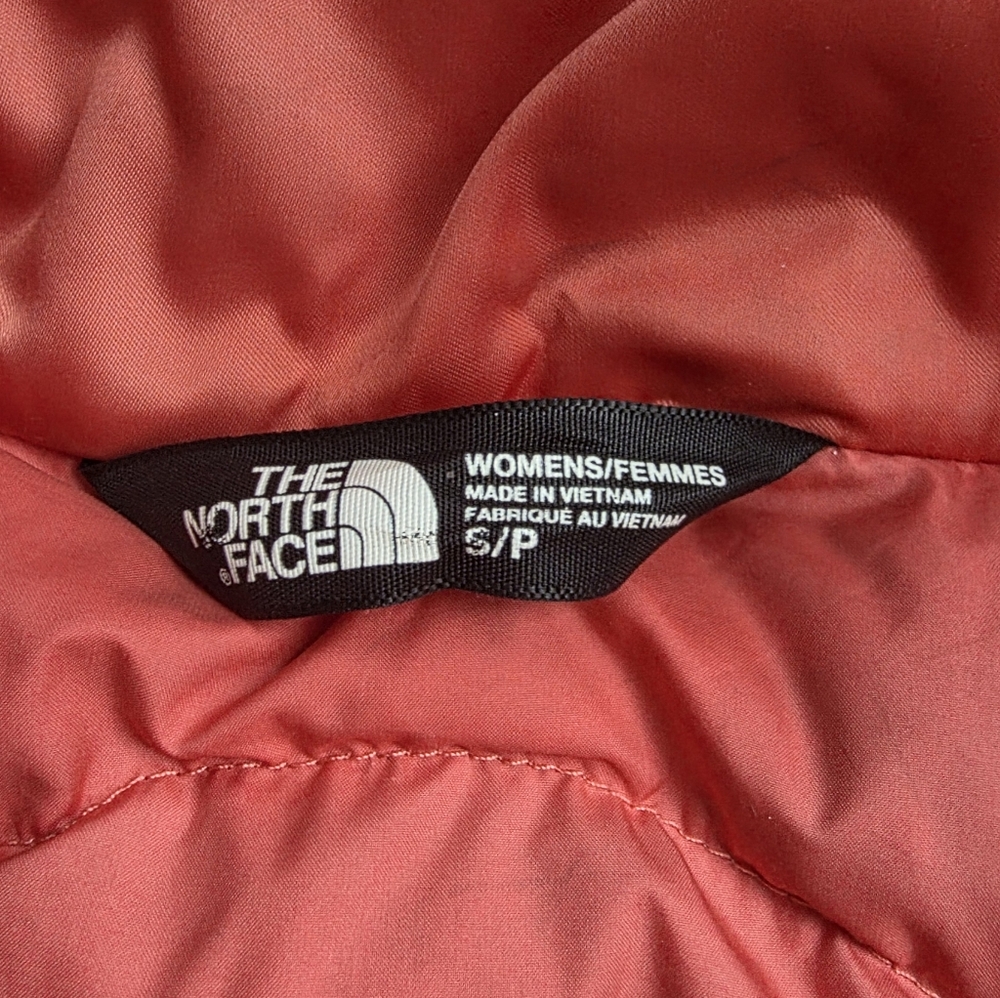 The North Face Coral Pink Insulated Puffer Vest - Picture 5 of 5